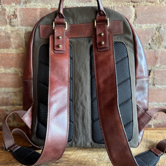Bosca Dolce Leather Backpack - Picture 2 of 6
